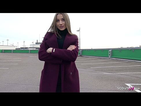 ❤️ DUITSE VERKENNER IS 'N DROOM RAAK STAAL, PARKEERTERREIN TELLTALE EN SEXY VIR GELD ❤️ Superpornografie by ons